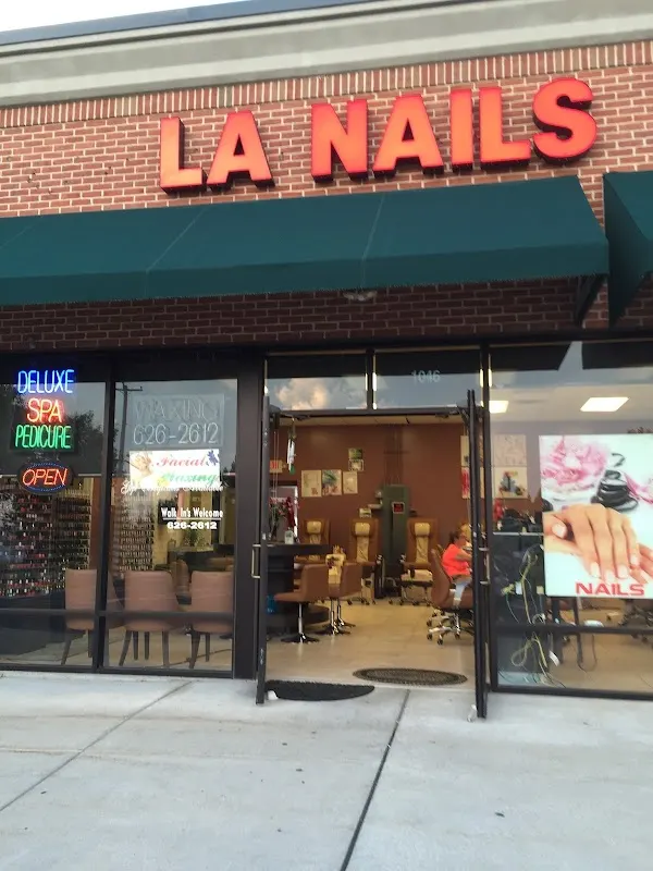 LA Nails in Lititz PA — Nail salon in Lititz